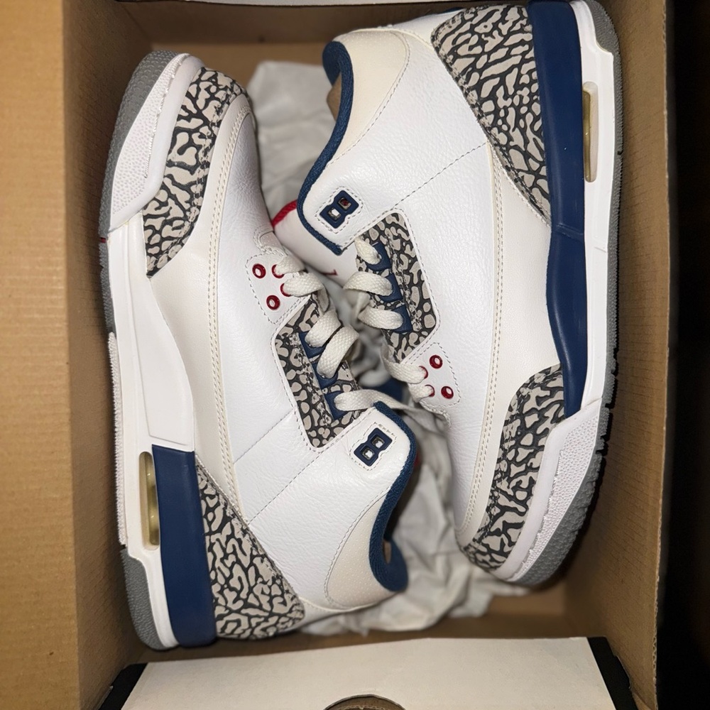 Air Jordan 3 Retro OG BG Sneakers